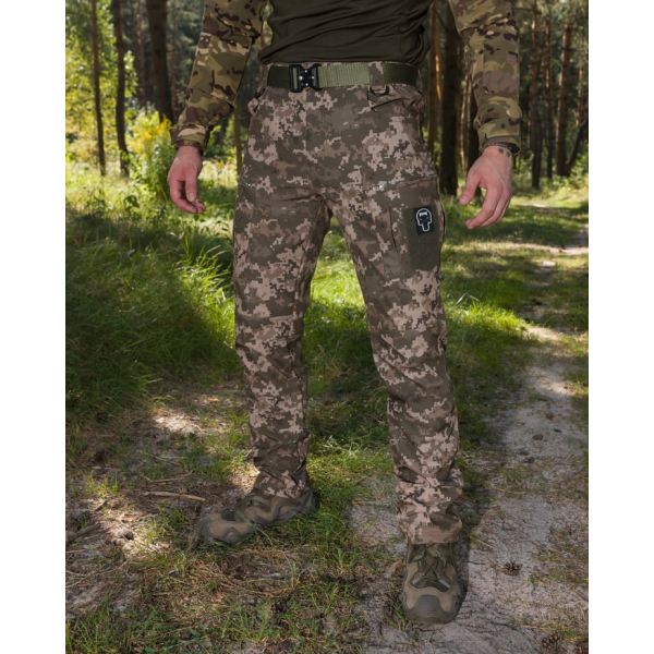 ТАКТИЧНИЙ КОМПЛЕКТ ( КУРТКА SOFTSHELL BEZET OMEGA ПІКСЕЛЬ, ЗИМОВІ БРЮКИ КАРГО ТАКТИЧНІ SOFTSHELL BEZET ЕШЕЛОН ПІКСЕЛЬ) -