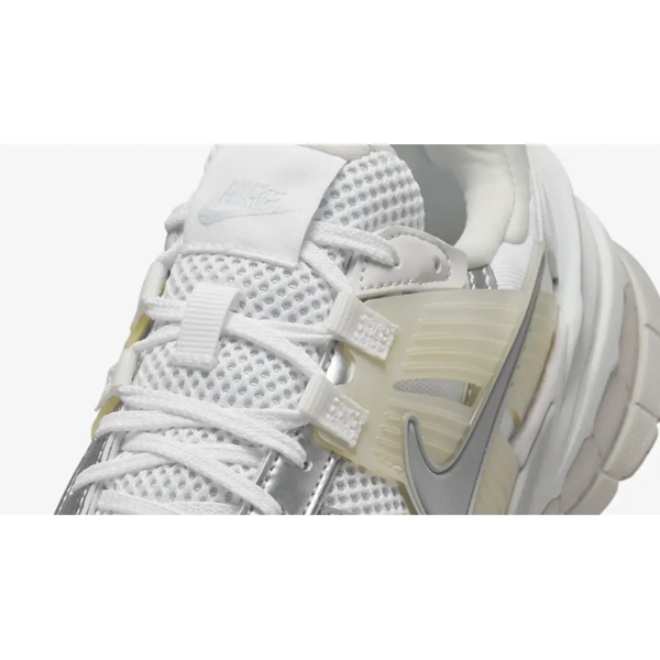 Nike V2K Run Metallic Silver White FD0736-104