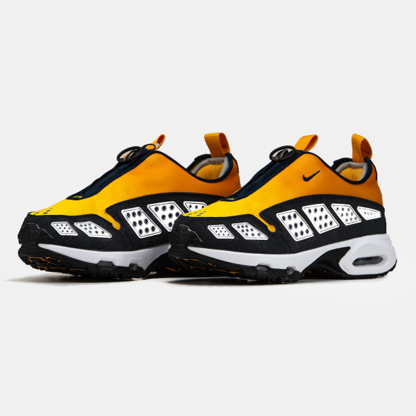 Nike Air Max SNDR Canyon Gold HJ8080-700