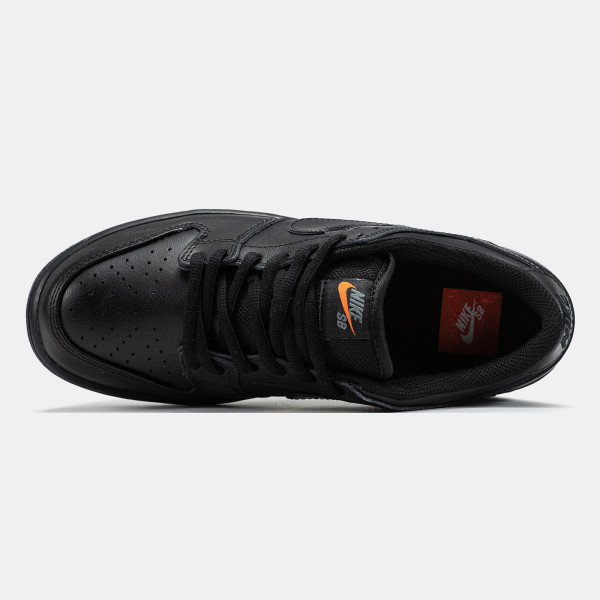 Nike SB Dunk Low Pro Triple Black FJ1674-001