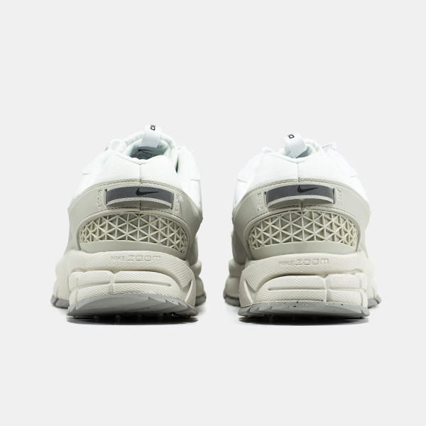 Nike Zoom Vomero 5 Roam Summit White/Light Bone/Light Iron Ore/Black HV5951‑100