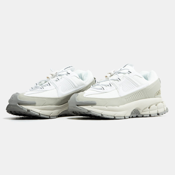 Nike Zoom Vomero 5 Roam Summit White/Light Bone/Light Iron Ore/Black HV5951‑100