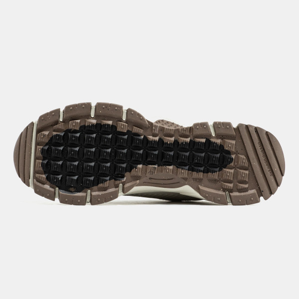 Nike Zoom Vomero 5 Roam “Light Bone/Mink Brown” HQ2181‑006