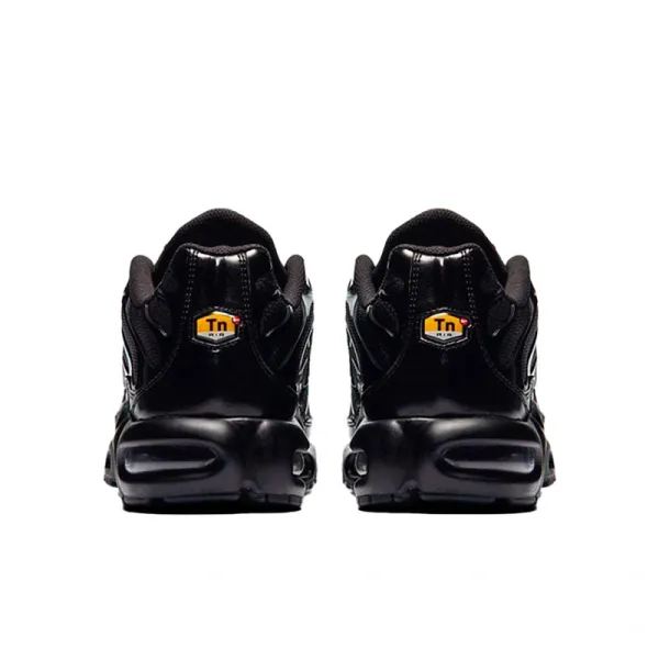 Nike Air Max Plus &Triple Black' 604133-050