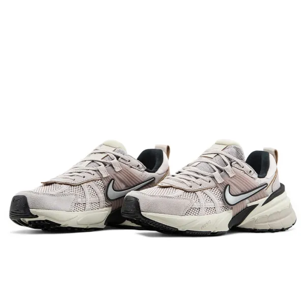 Nike V2K Runtekk Platinum Violet FN6703-001

